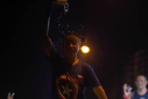 BIB: 
                            <button type="button" onclick="openModal(18285157)" class="btn btn-primary btn-sm float-right btn-popup" data-toggle="modal" data-target=".modal-high-quality">
                        <i class="fas fa-shopping-cart"></i> Add to Cart
                    </button>
                                            <button type="button" onclick="isThisMe(18285157, true)" class="btn btn-success btn-sm float-right btn-popup btn-isme hidden" data-toggle="tooltip" data-placement="bottom" title="นี่คือรูปของคุณใช่ไหม คลิกที่นี่เพื่อเอาเข้าอัลบั้ม">
                        <i class="fas fa-plus"></i> Add to album
                    </button>
                    <button type="button" onclick="isThisMe(18285157, false)" class="btn btn-warning btn-sm float-right btn-popup btn-isnotme hidden">
                        <i class="fas fa-ban"></i> Remove from album
                    </button>